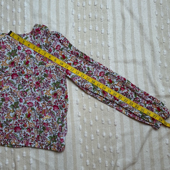 Loft Jungle Wrapped Back floral long sleeve cropped top size xs - Picture 6 of 12